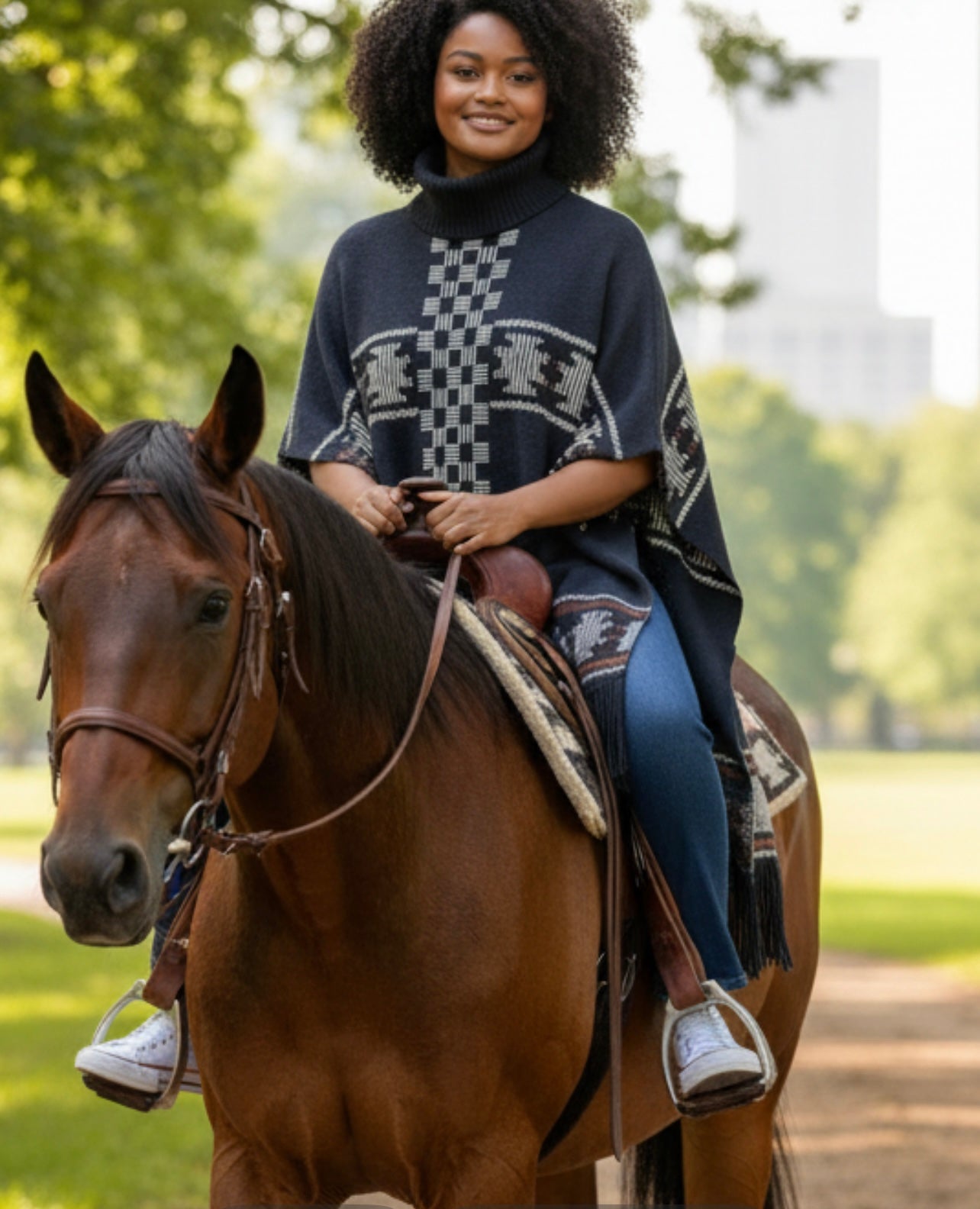 COUNTRY ROAD Poncho Size S/M