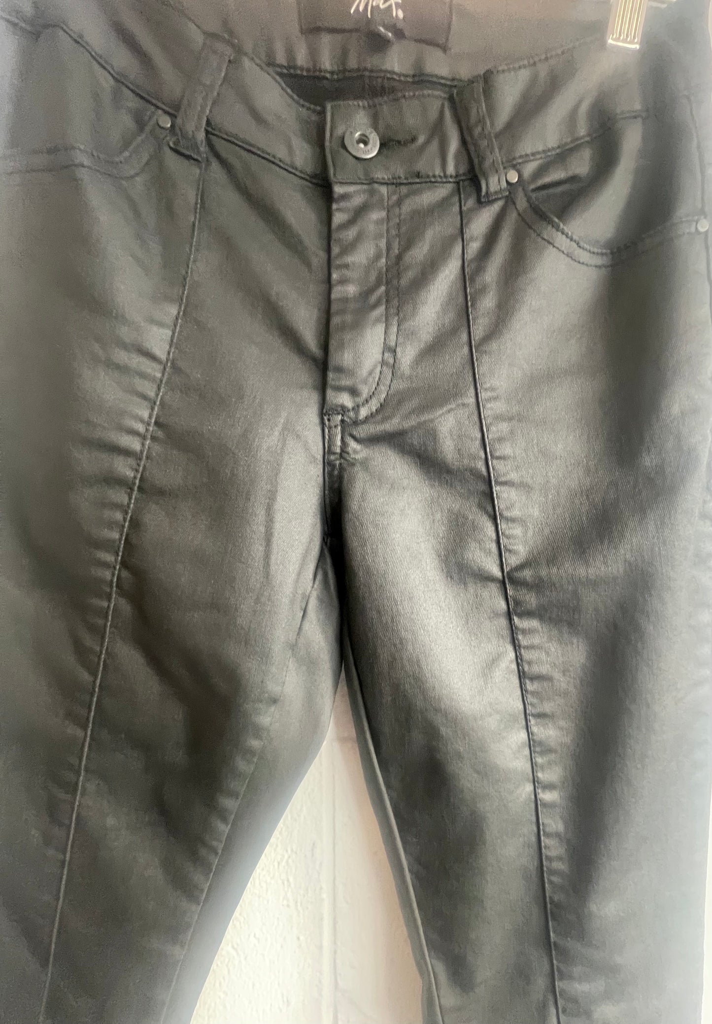 MAX Jeans Size 6