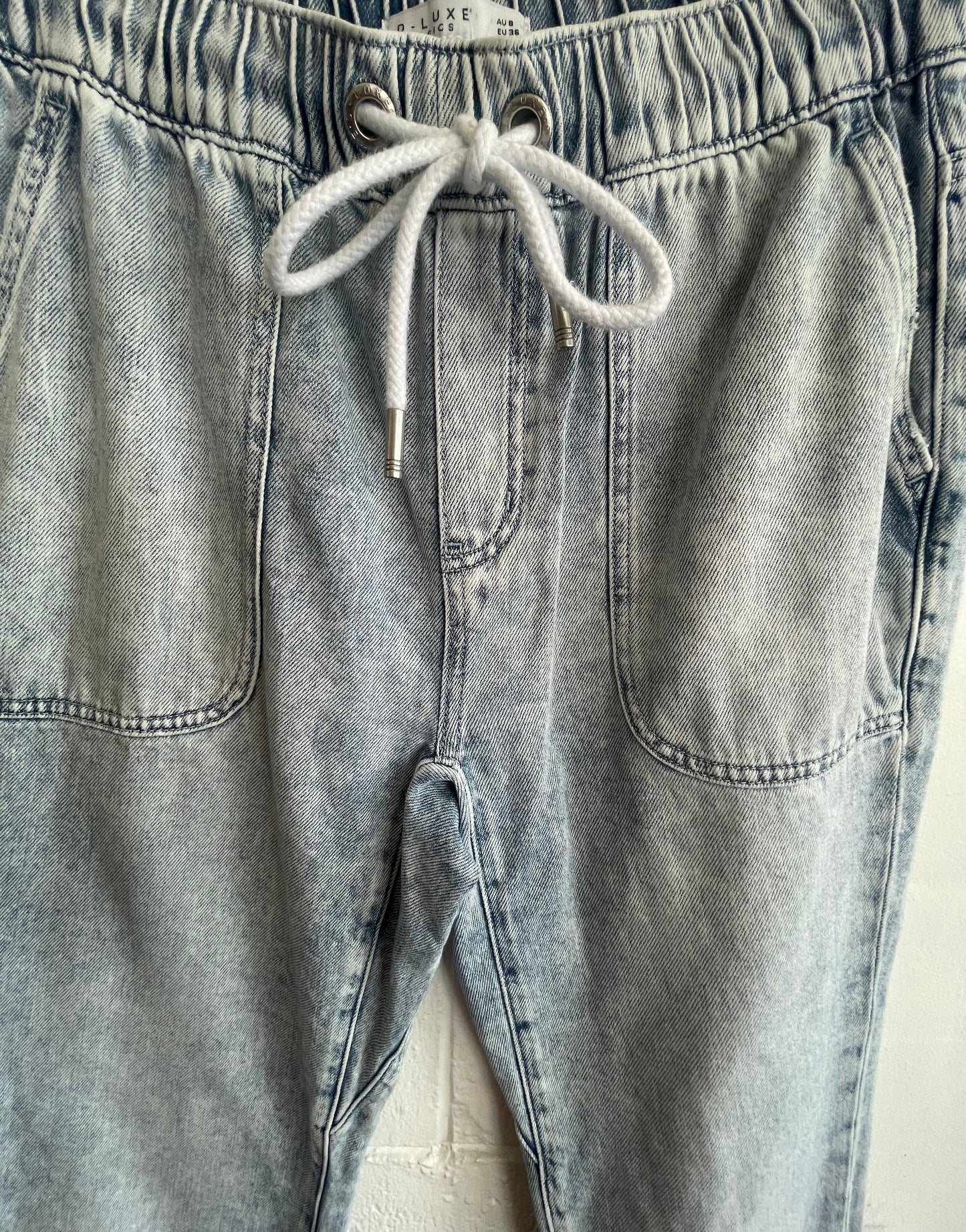 D LUXE Basics Jeans Size 8