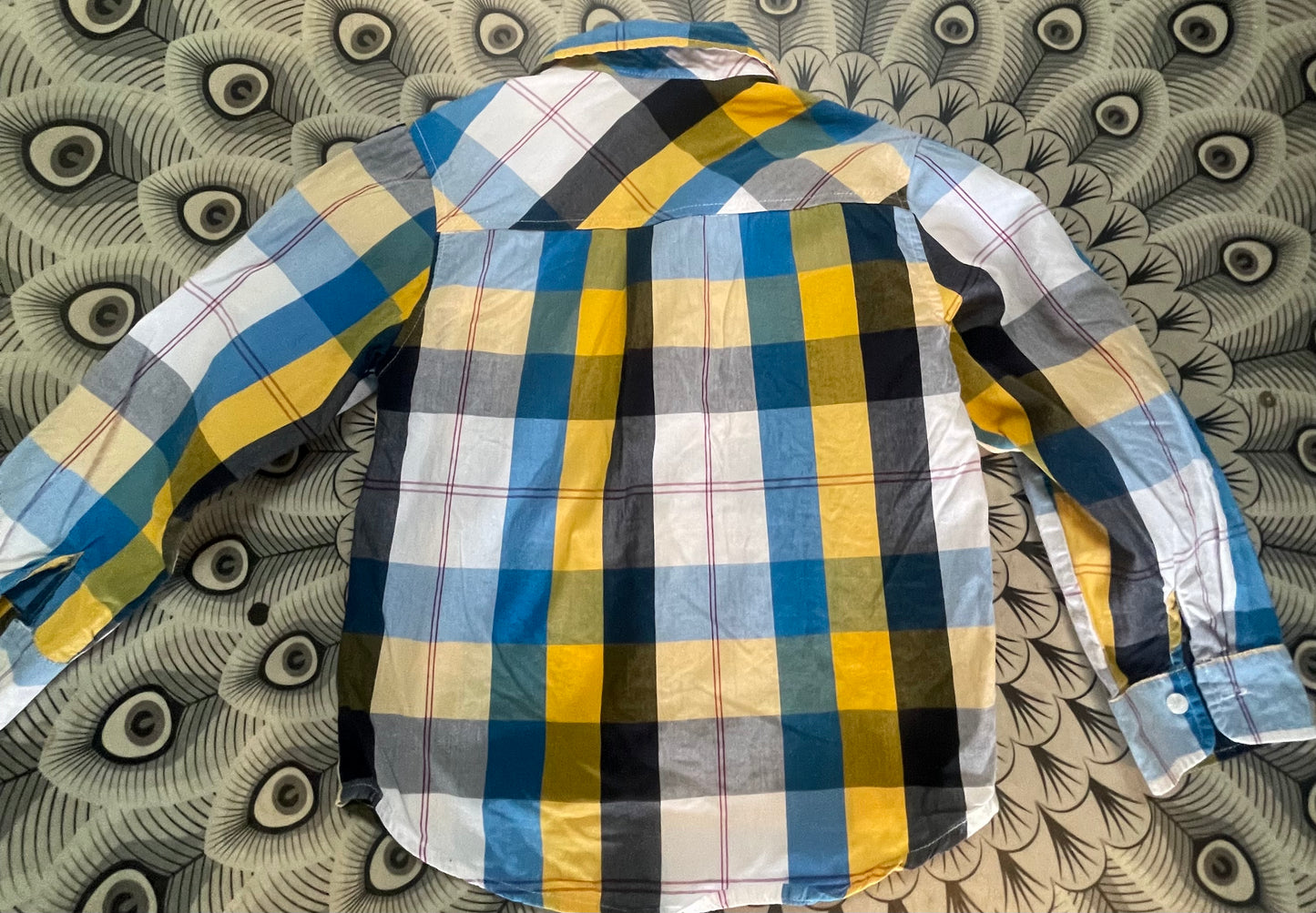 Boys GUESS LA Shirt Size 5-6yrs