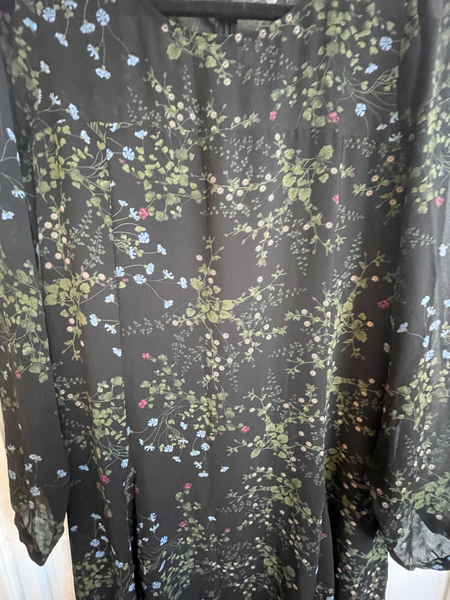 MAX Dress Size 14