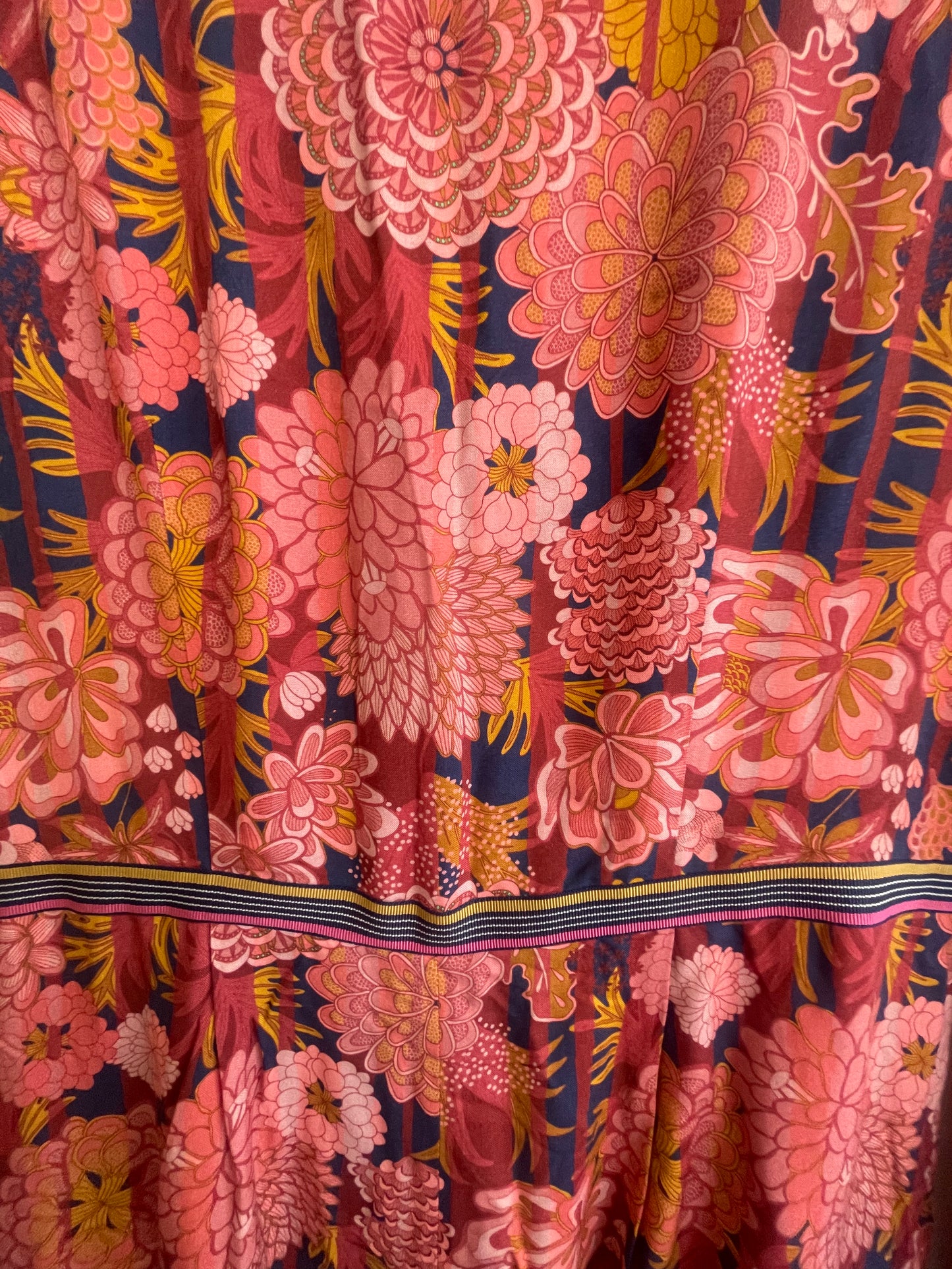OILILY Dress Size 40