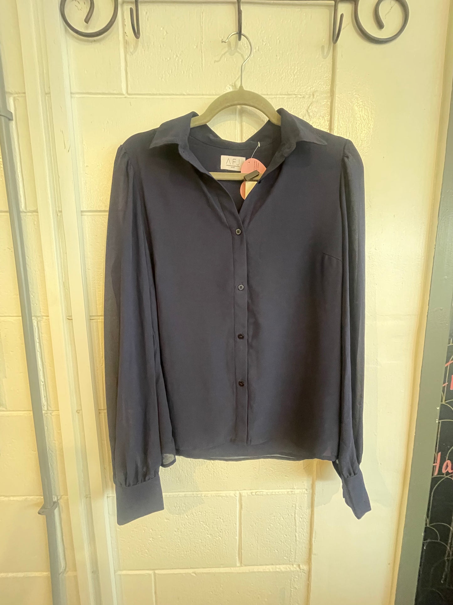 AFJ Shirt Size 38