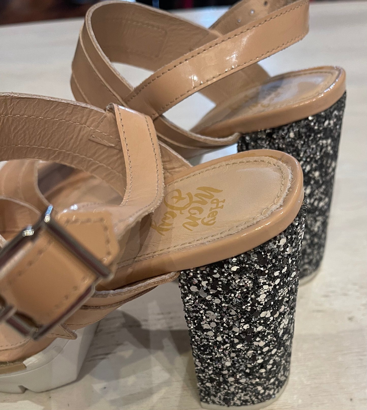 HEY MONDAY Shoes Size 39