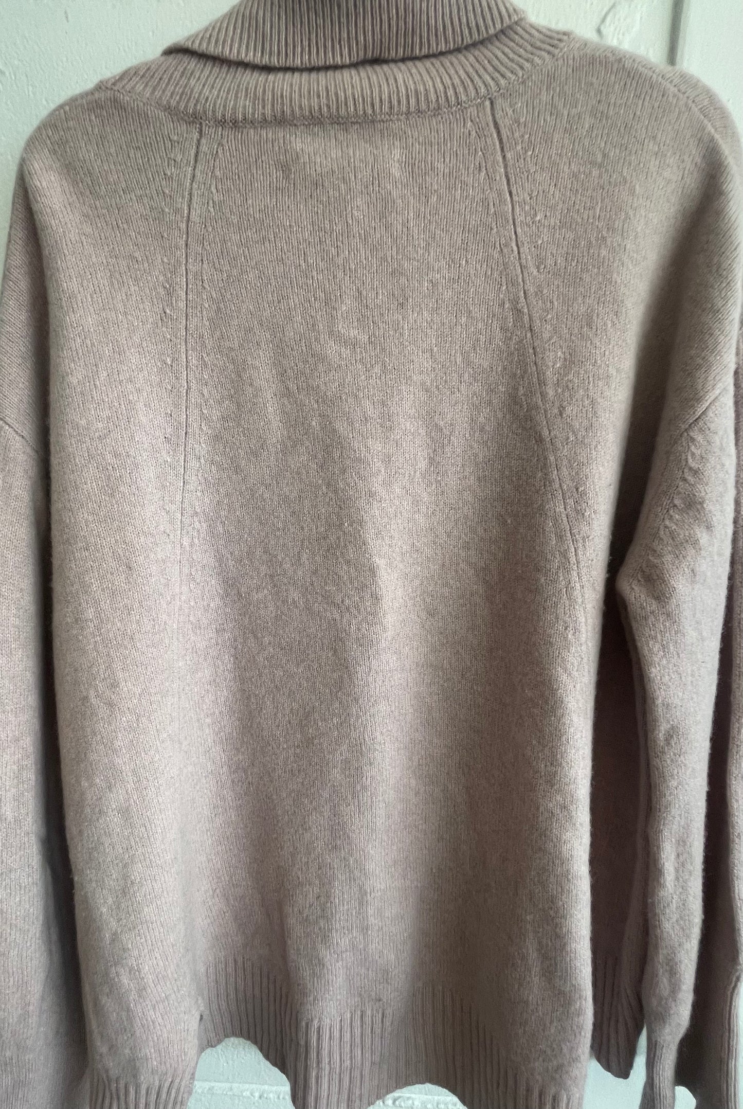COUNTRY ROAD Knit Size M