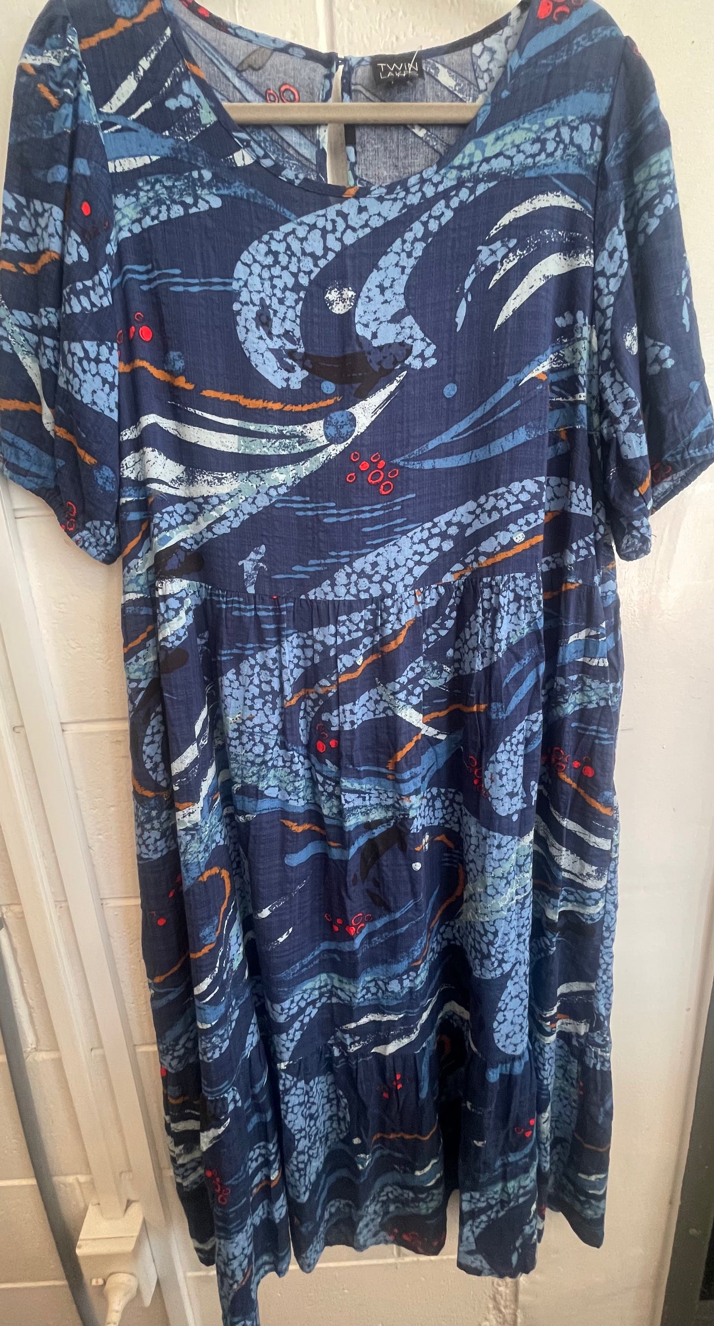 TWIN LAKES Dress Size 14