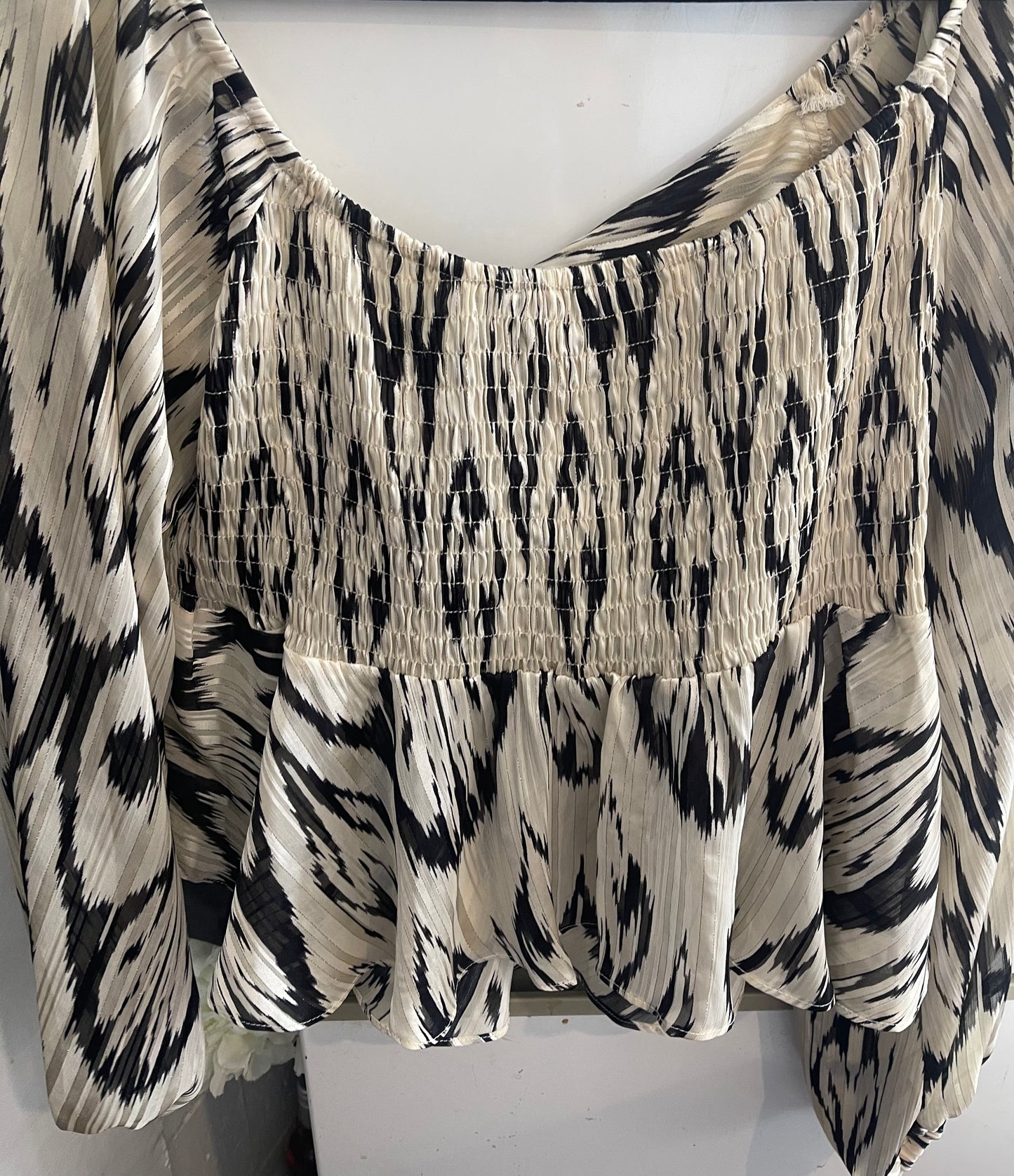 AMAYA Blouse Size 16