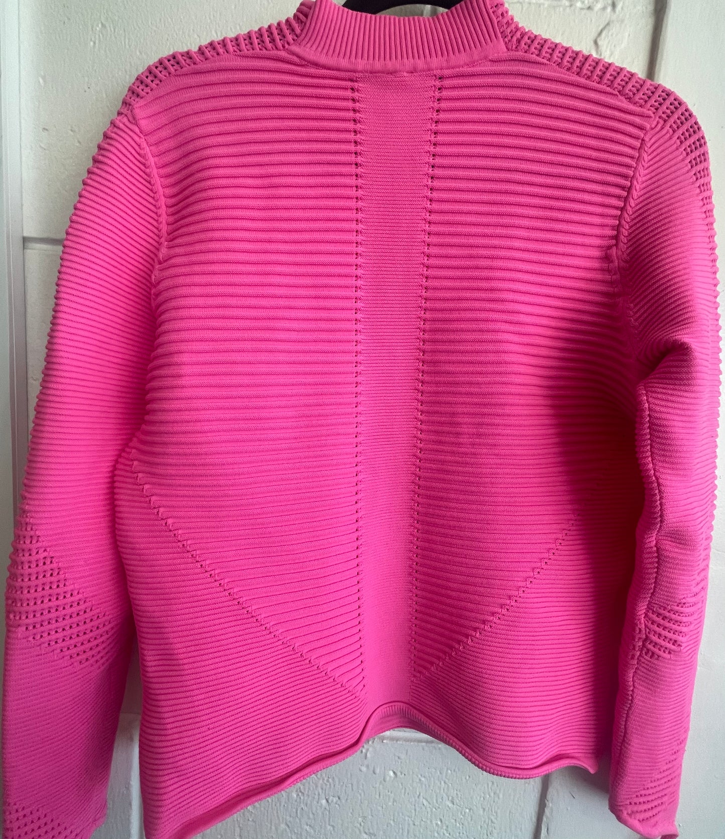 ADAM SELMAN Top Size S-M