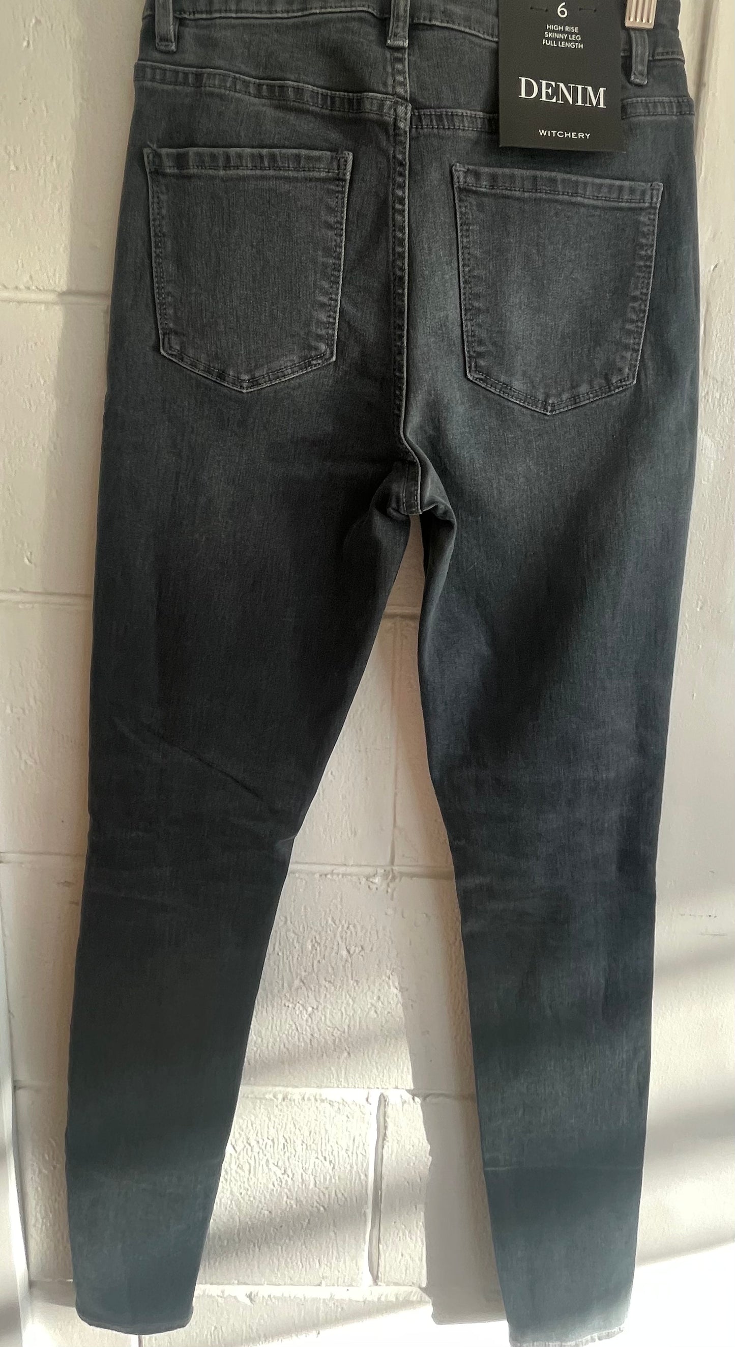 WITCHERY JEANS Size 6
