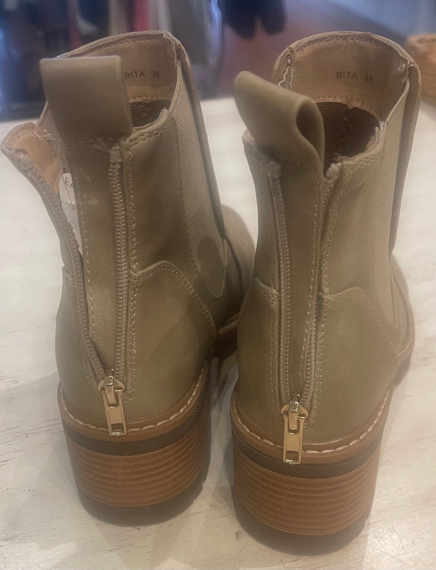 LA CABOS Ankle Boots Size 38