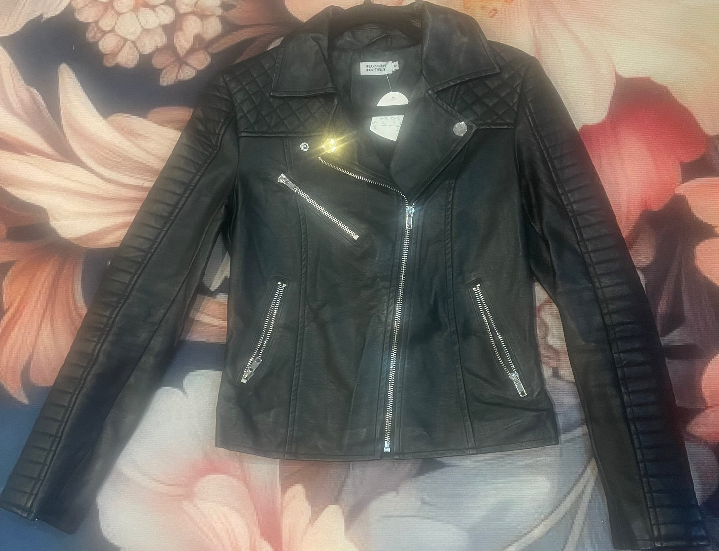 BEGINNING BOUTIQUE Faux leather jacket Size 6