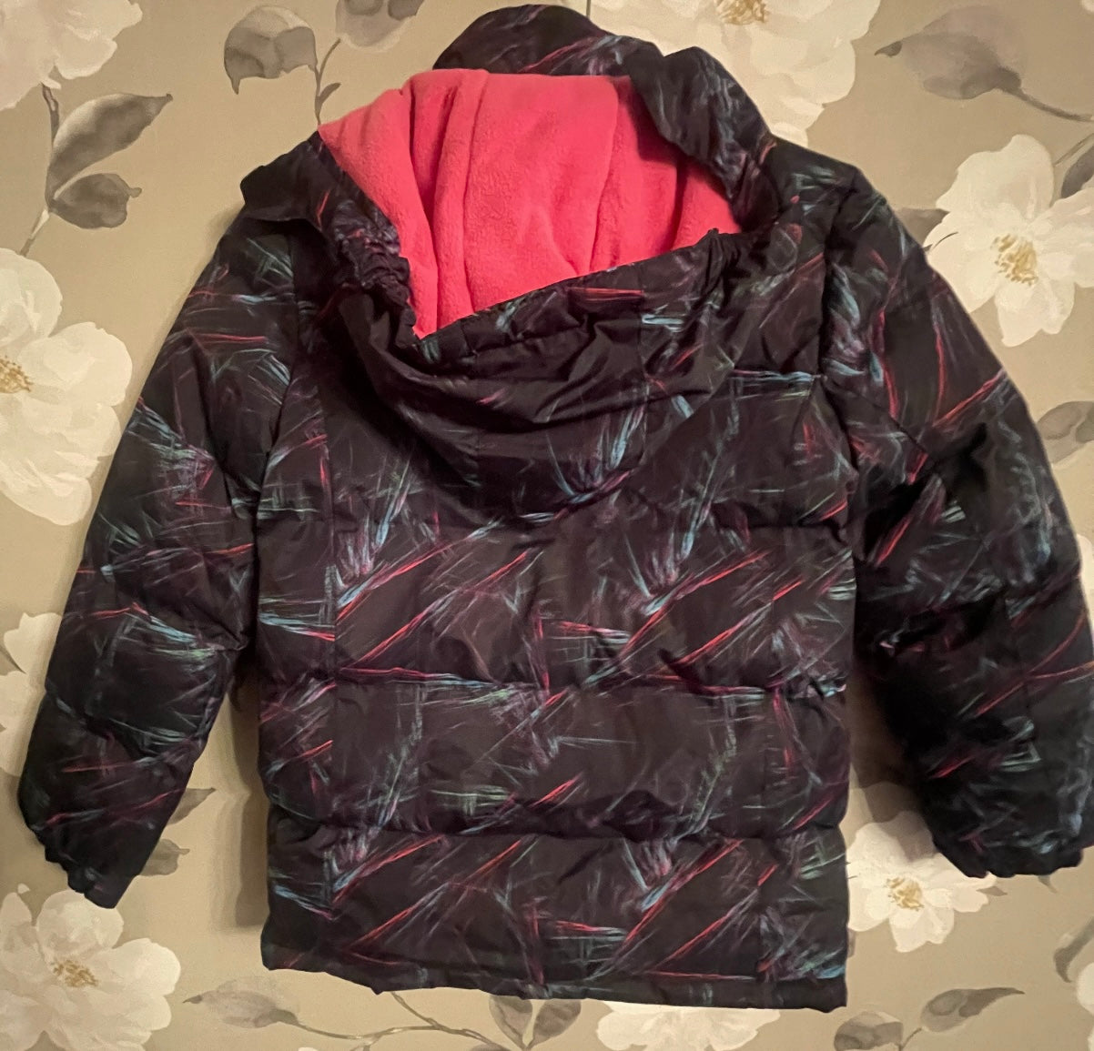Girls MOUNTAIN WAREHOUSE puffer Jacket Size 11-12yrs