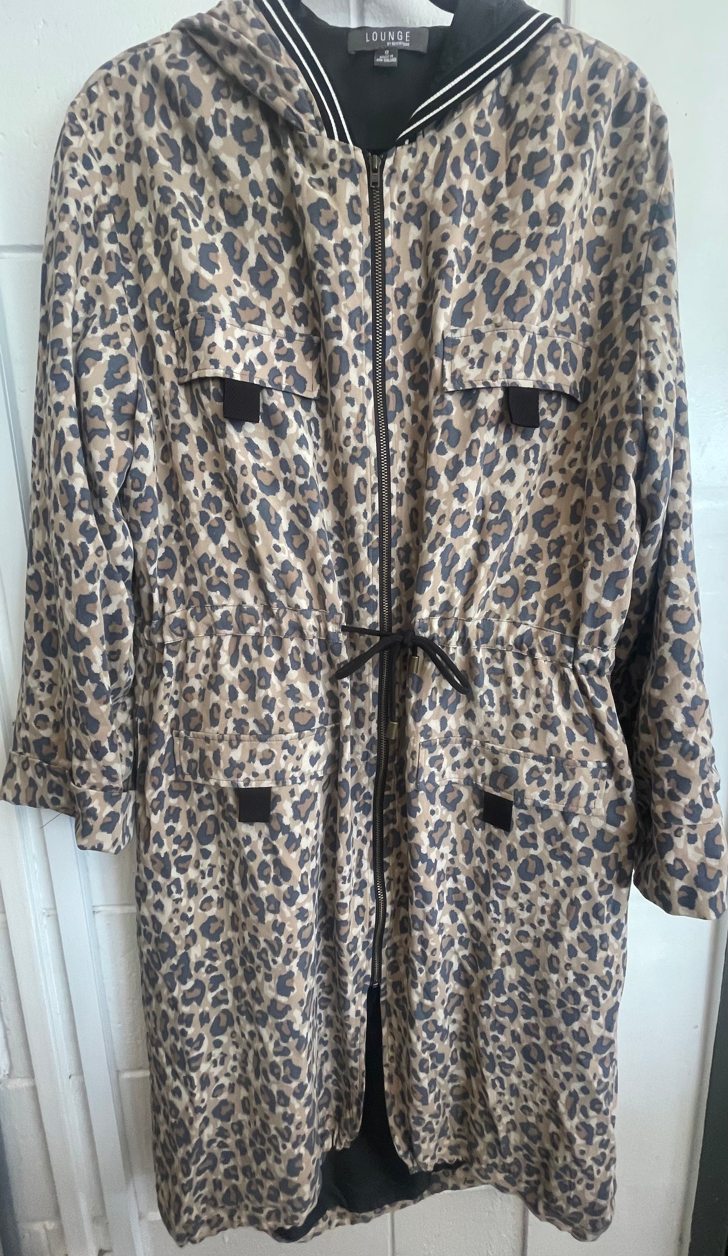 LOUNGE by REPERTOIRE Trench Coat Size 8