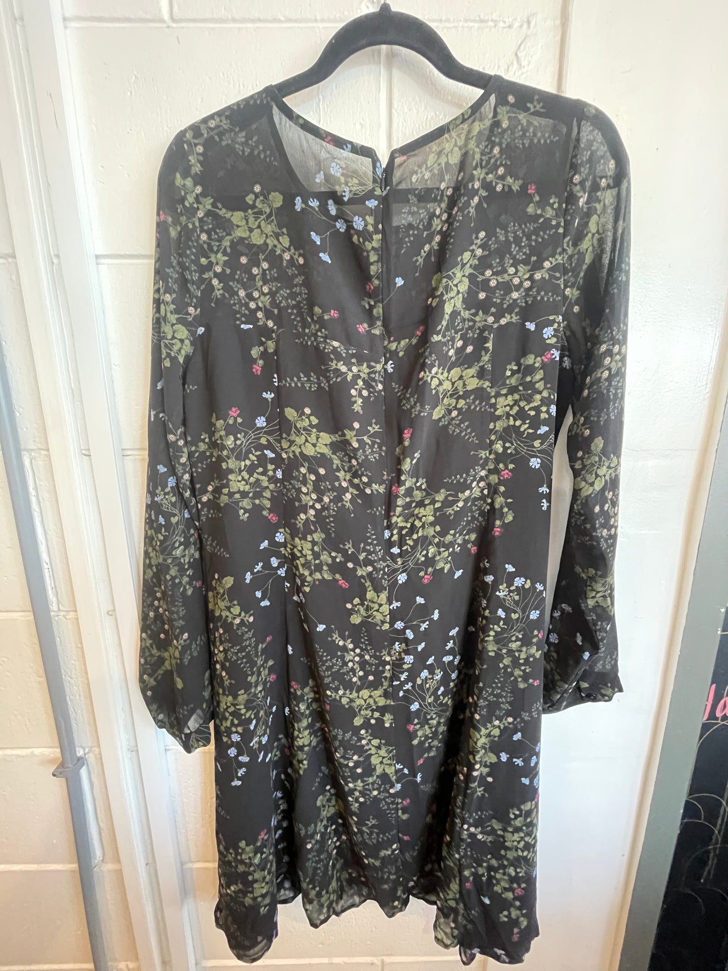 MAX Dress Size 14