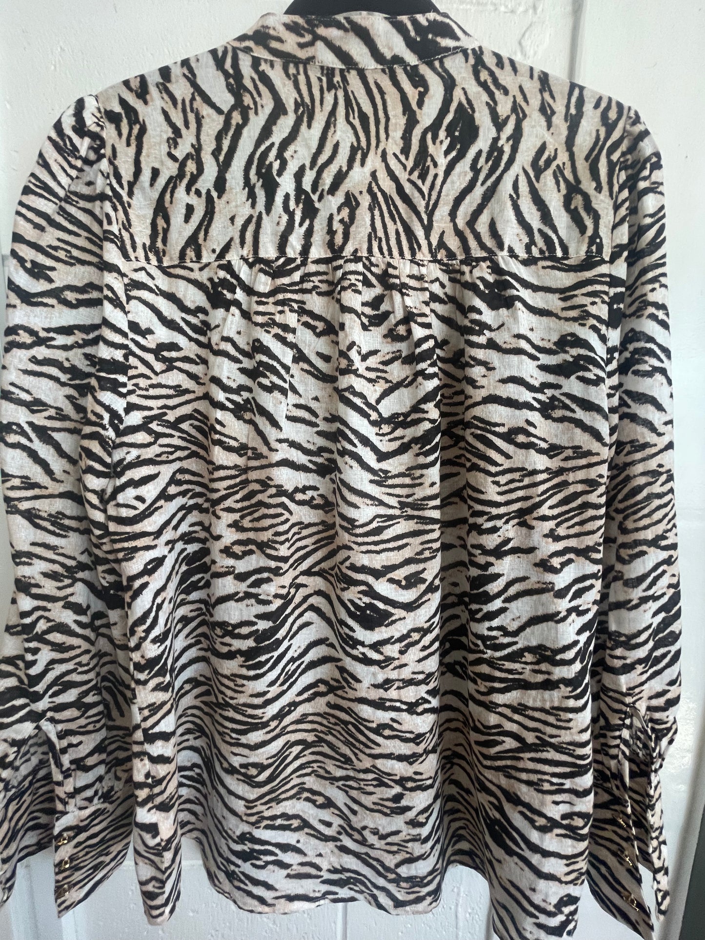 DECJUBA Shirt Size 12