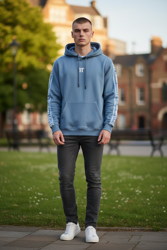 11 DEGREES Hoodie Size M